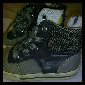 Toddler shoes size 8